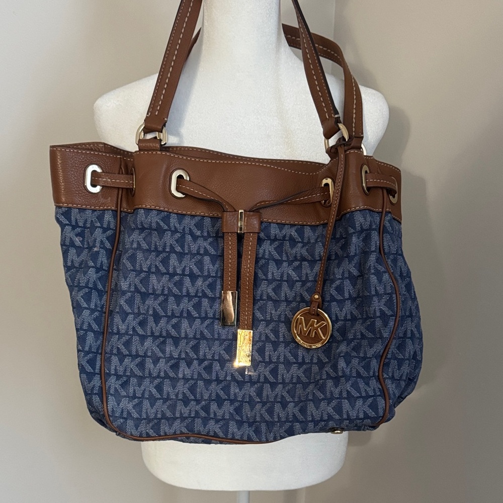 Michael Kors Blue/Denim and Tan Shoulder Bag
